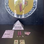 Estudante de engenharia decora número de placa de moto e PM localiza criminosos