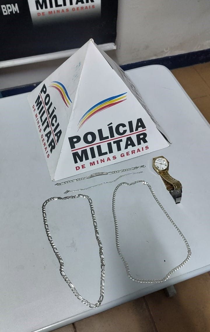 Funcionário de obra é preso por furto em joalheria no centro de Ouro Preto