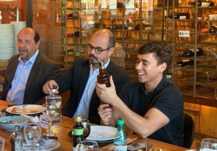 Vice-governador Mateus Simões (PSD) e Nikolas Ferreira (PL)