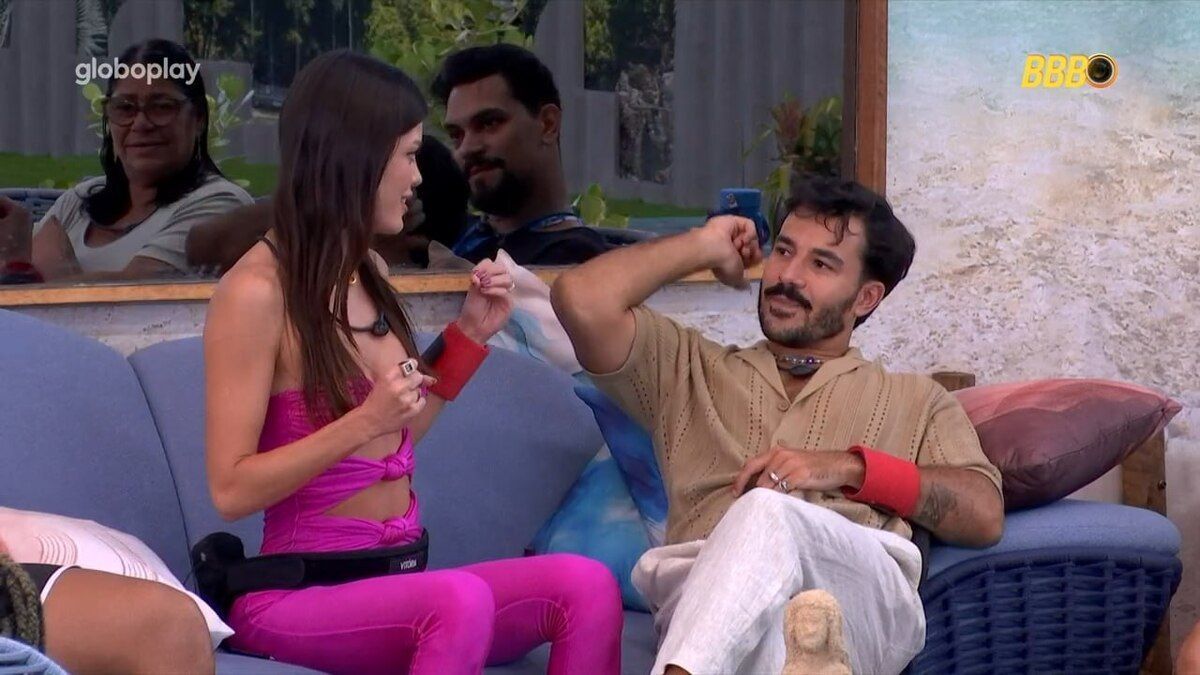 BBB 25: Vitória e Mateus fazem promessa em caso de volta do Paredão
