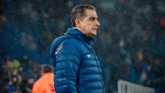 Técnico Renato Paiva durante jogo do Fortaleza contra o Vélez Sarsfield-ARG
