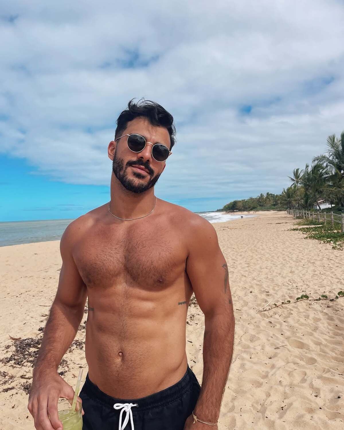 Mateus, ex-BBB 25, desabafa ao apresentar namorado à família: 'Nunca imaginei'