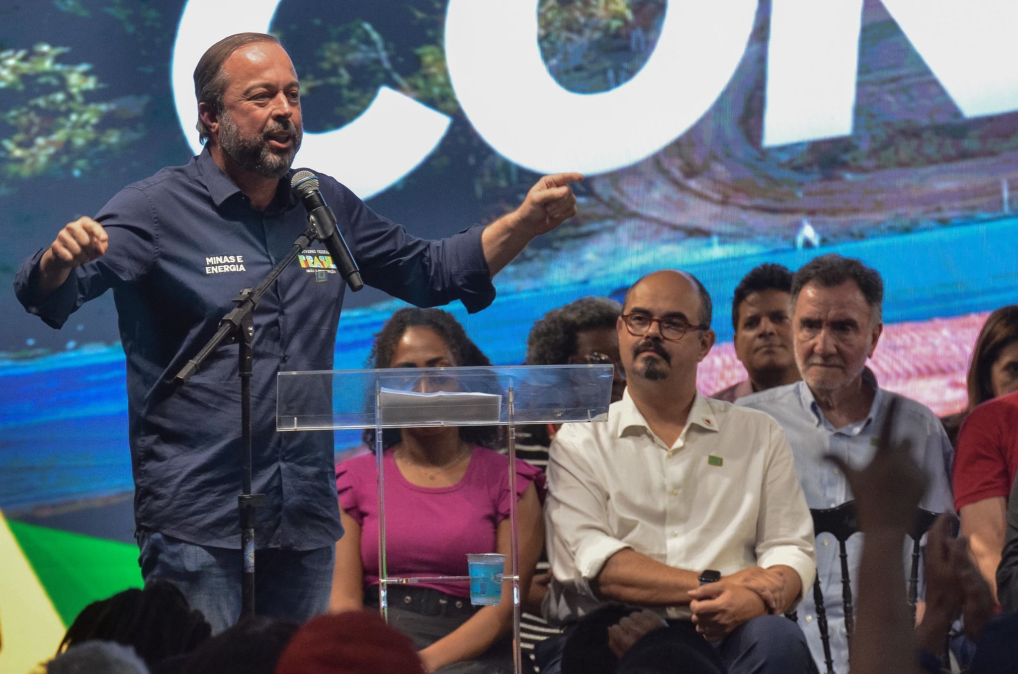 Cemig vira alvo de disputa e cobrança entre nomes fortes dos governos Lula e Zema