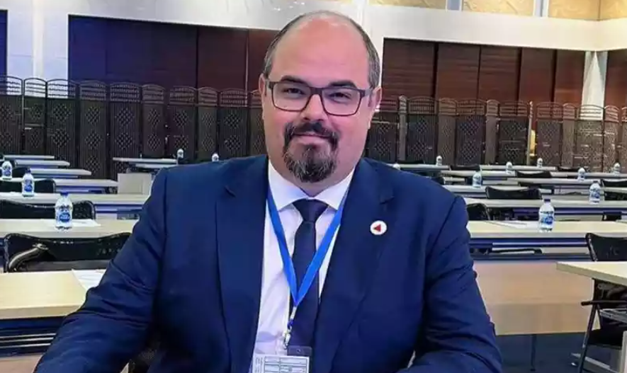 Simões pode se filiar ao PSD na semana que vem