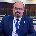 Simões pode se filiar ao PSD na semana que vem