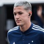 Cruzeiro: Mateus Vital inicia tratamento devido a entorse no tornozelo esquerdo