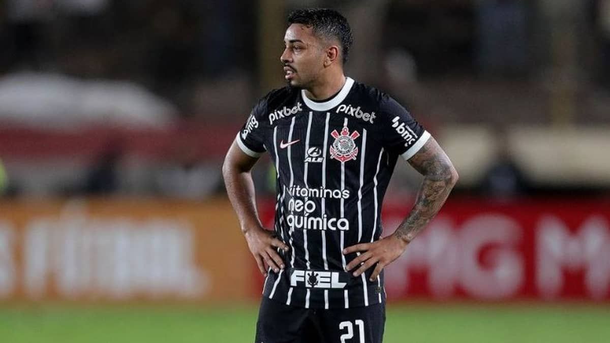 Matheus Bidu, do Corinthians, é alvo de injúria racial após jogo pela Sul-Americana