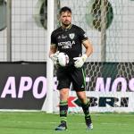 América x Cruzeiro: Cavichioli recebe Troféu Gerdau de melhor em campo
