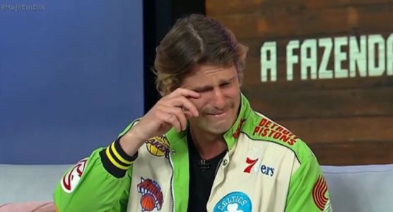 Matheus chorou ao receber mensagem de Maria