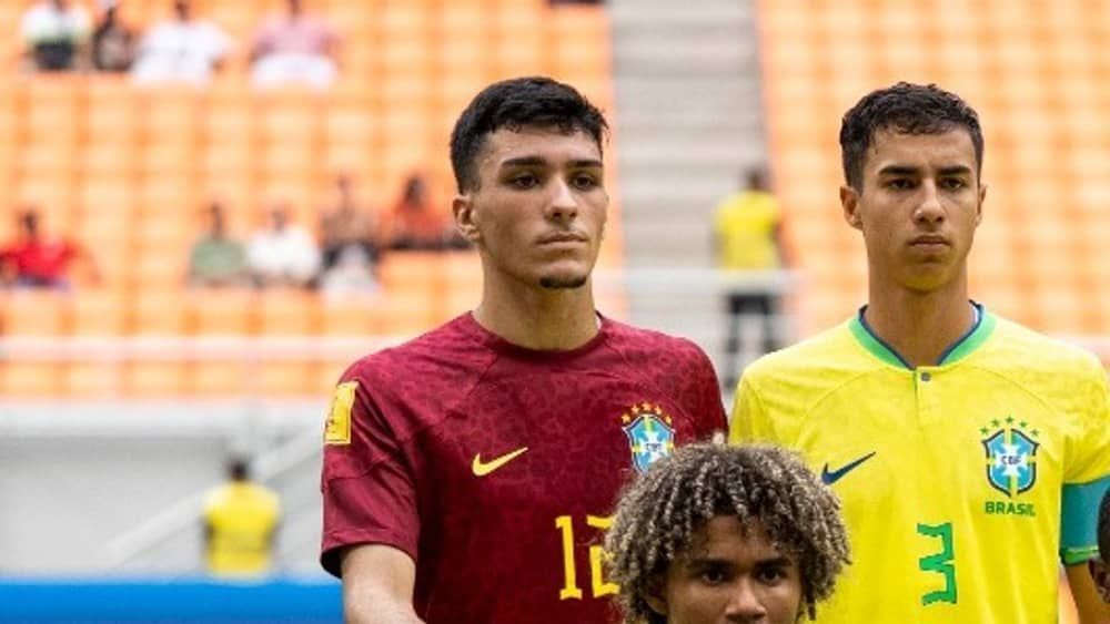 Goleiro do Corinthians é titular da Seleção Brasileira em goleada no Mundial Sub-17
