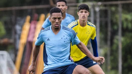 Matheus Davó assinou contrato com o Cruzeiro até 2025