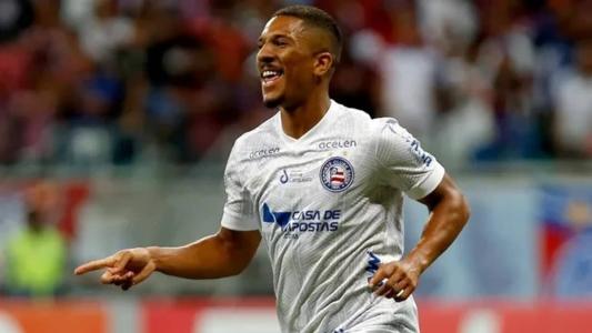 Matheus Davó voltou a negociar com o Cruzeiro e será anunciado como reforço em breve