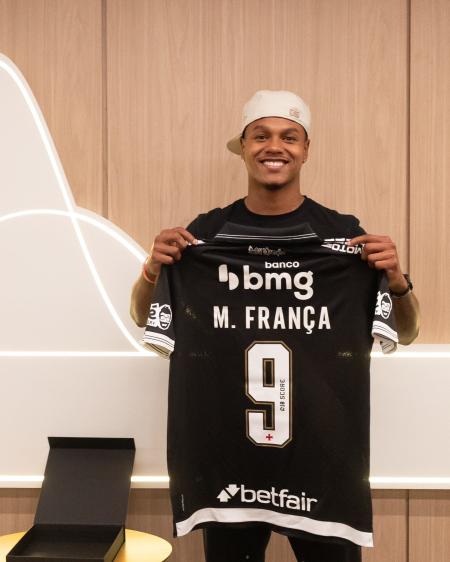 Matheus França é mais um reforço do Vasco nesta janela de transferências