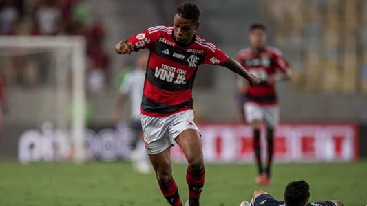 Matheus França é desfalque no Flamengo diante do Grêmio