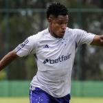 Esposa indica que Matheus Jussa, do Cruzeiro, não jogará mais em 2023