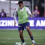 Jussa titular no Cruzeiro? Volante fala do trabalho por vaga no time de Pepa 