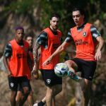 Intercâmbio em meio a jogos decisivos expõe 'prestígio' de joia do Botafogo