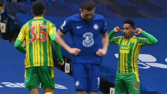 Matheus Pereira comemora gol contra o Chelsea, em Stamford Bridge