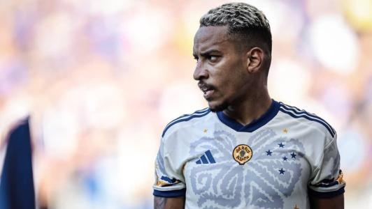 Matheus Pereira diz que 'faltou sorte' ao Cruzeiro na derrota para o Internacional