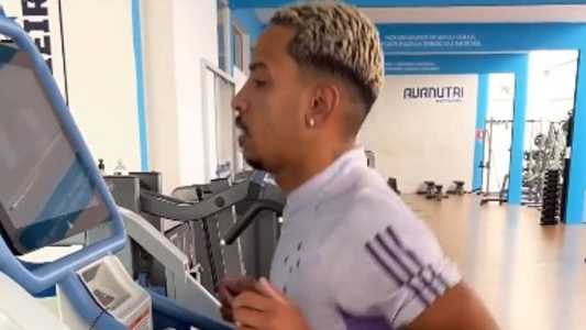 Matheus Pereira fez corridas na esteira antigravitacional na Toca II