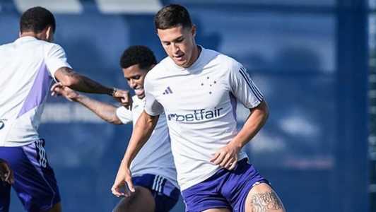 Mateus Vital tem 34 jogos e dois gols pelo Cruzeiro nesta temporada
