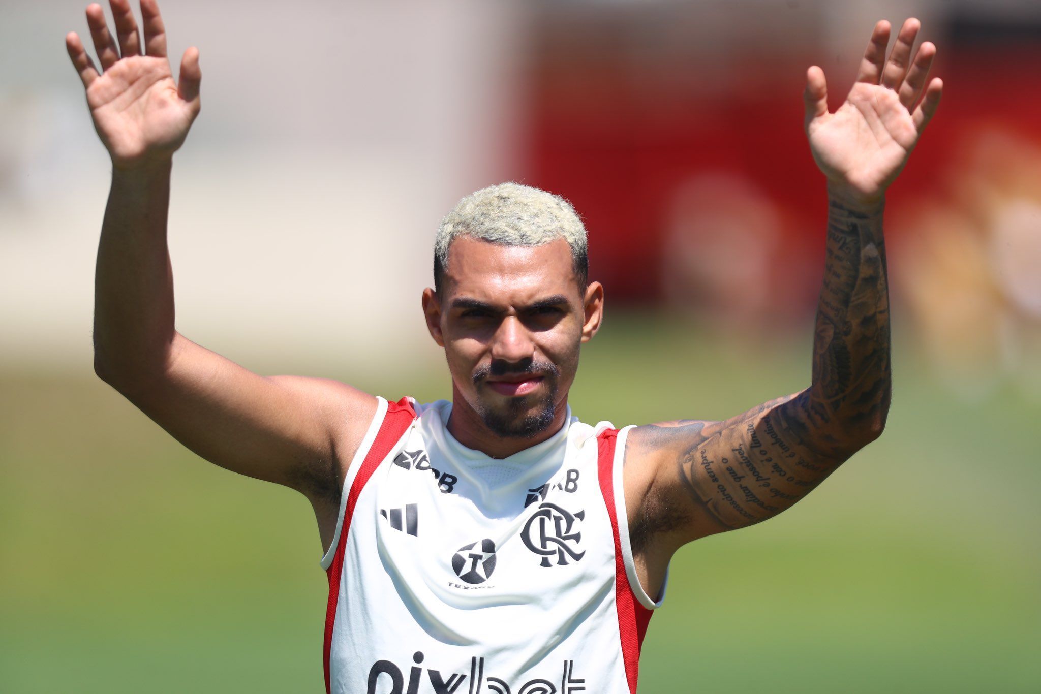 Corinthians desiste de Matheuzinho e explica motivos em nota oficial