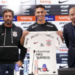 Rojas fala sobre torcida e protestos em primeiros dias de Corinthians