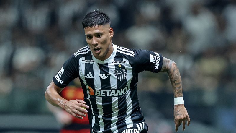 Zaracho abre o jogo sobre renovação de contrato com o Atlético