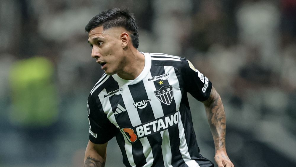 Milito detalha opção por Zaracho em 'decisão' do Atlético na Libertadores