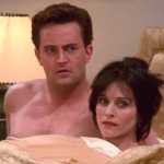 Courteney Cox, Monica de 'Friends', homenageia Matthew Perry