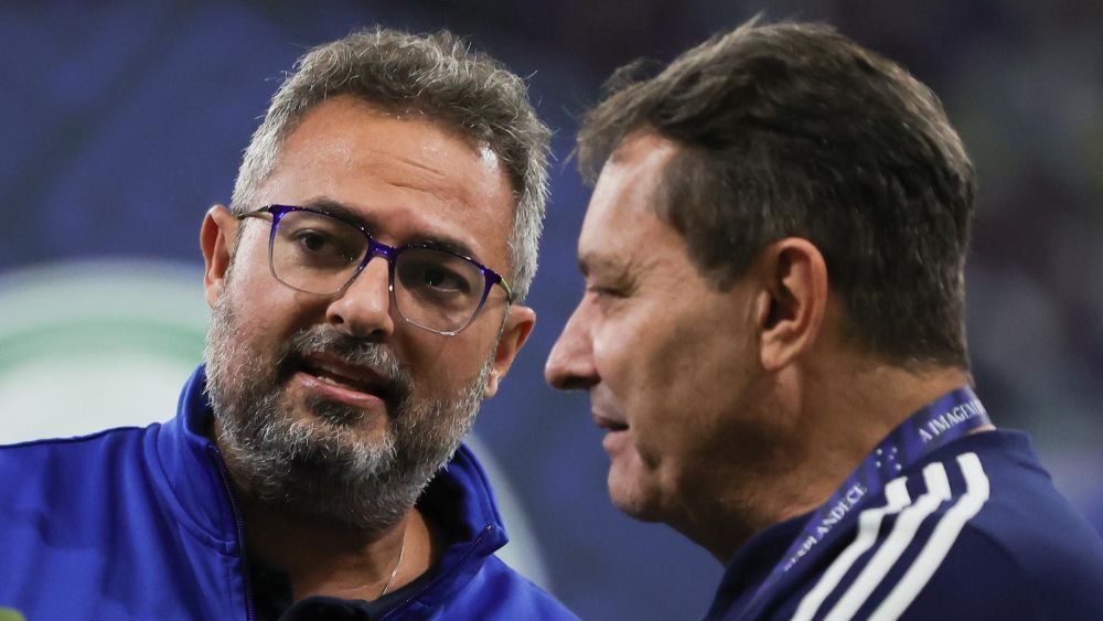 Cruzeiro oficializa saída do CEO Alexandre Mattos