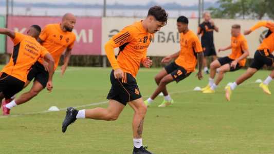 Maurício, autor dos dois gols contra o Flamengo, deve iniciar partida no banco de reservas
