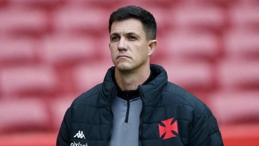 Maurício Barbieri deixa o comando do Vasco após péssimo início de Campeonato Brasileiro