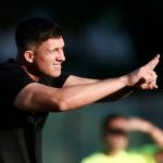 Saída de Barbieri: treinador tinha apoio do grupo e chorou em despedida