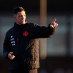 Barbieri tem retrospecto ruim contra o Flu e já brigou com Fernando Diniz