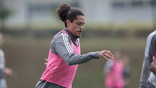 Mauricio Lemos foi chamado para amistosos com a Seleção Uruguaia