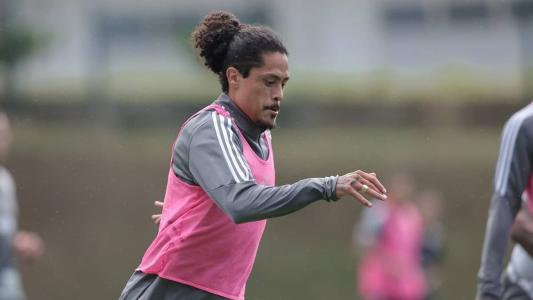 Mauricio Lemos foi chamado para amistosos com a Seleção Uruguaia