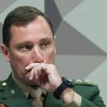 Apesar de soltura, Moraes determina afastamento de Mauro Cid do posto de oficial do Exército