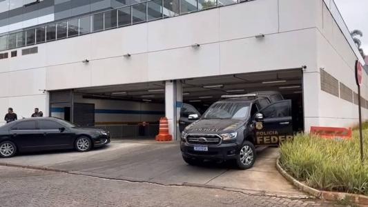 Mauro Cid presta novo depoimento à Polícia Federal nesta segunda-feira (28)