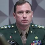 Na véspera de julgamento no STF, Mauro Cid pede autorização para viajar para São Paulo