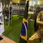 Mausoléu de Pelé, em Santos, é aberto ao público para visitação