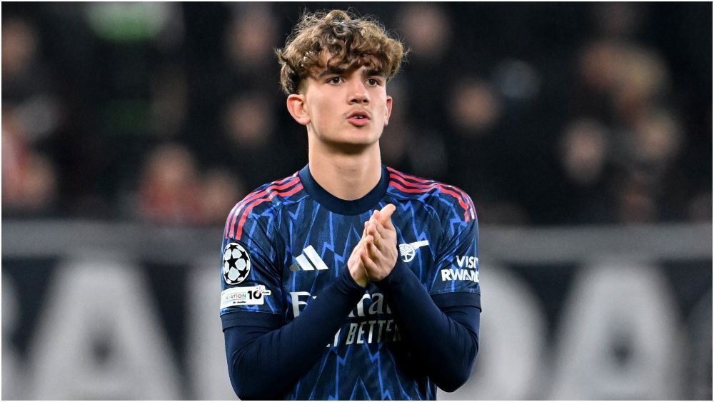 Meia do Arsenal supera Yamal e é jogador mais jovem a jogar a Champions