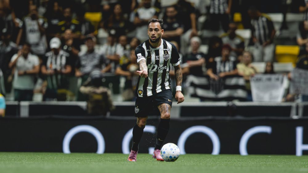 Maycon elogia atuação do Atlético e manda recado sobre gol de empate do Palmeiras