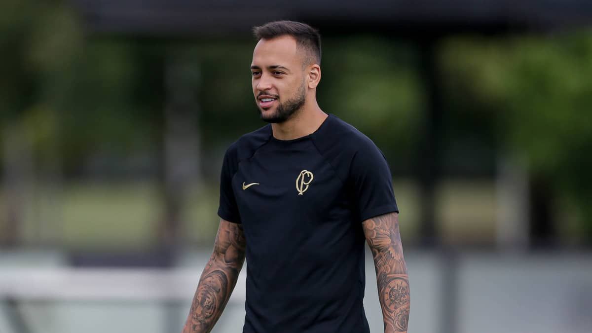 Corinthians acerta novo empréstimo e garante permanência de Maycon para 2024