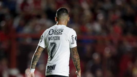 Maycon retomou a titularidade no Corinthians