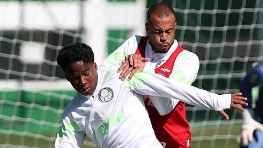 Mayke tem maior sequência de jogos consecutivos pelo Palmeiras no elenco atual