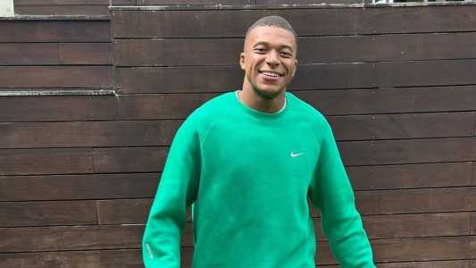 Mbappé aumenta rumores de saída