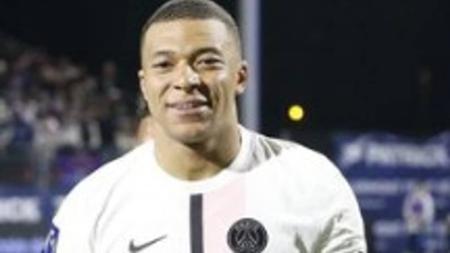Mbappé tem contrato com o PSG até 2024