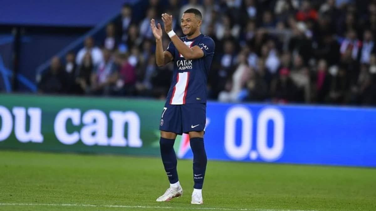 Mbappé recusa proposta de renovação com o PSG, diz jornal