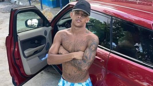 MC Biel Xcamoso morre em acidente violento no Recife
